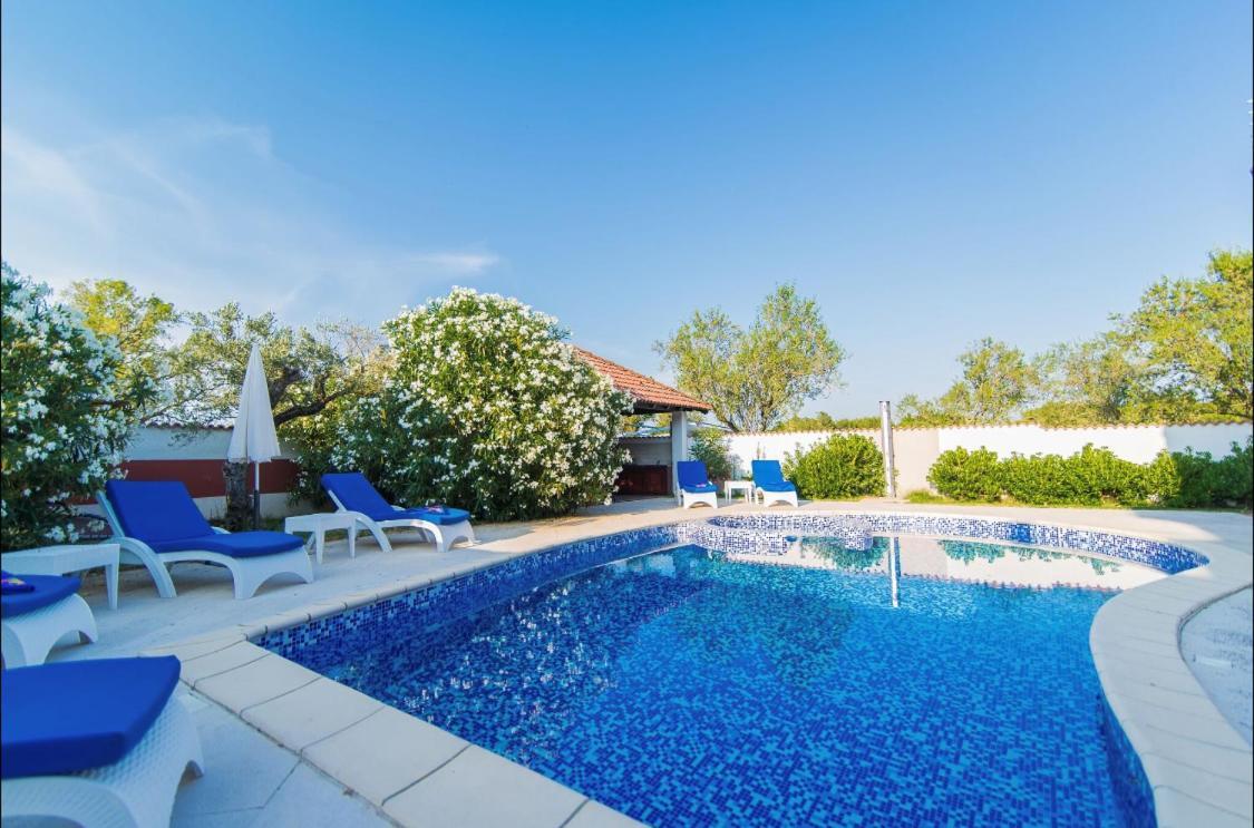 Villa Filip - Private Pool & Gym Pula Exteriér fotografie